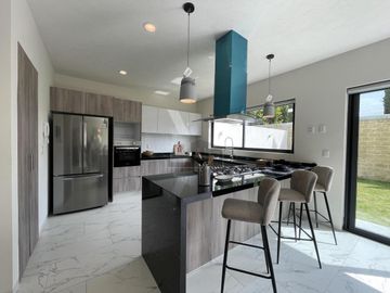 Residencia nueva en venta en Metepec a 30 minutos de CDMX