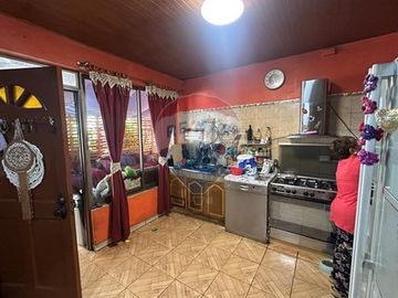 Propiedad Comercial Mixta en Los Andes