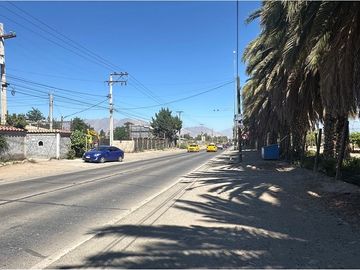 Propiedad Comercial Mixta en Los Andes