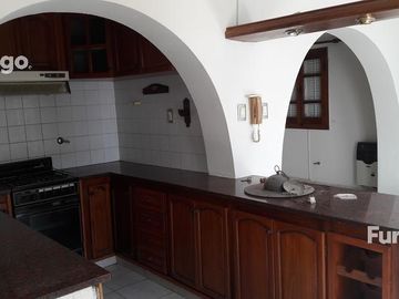 Casa 2 dormitorios en Pérez