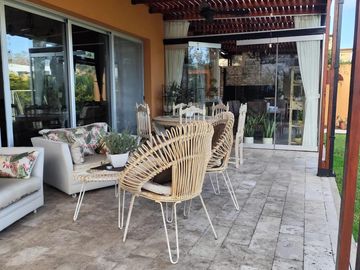La Reserva Sofitel Excelente casa 3/4 dorm. totalmente instalada para irse a vivir ya !!!