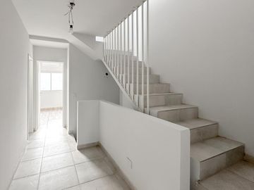 Venta - Triplex - 4 Ambientes - 215m2 - Florida - Vicente López