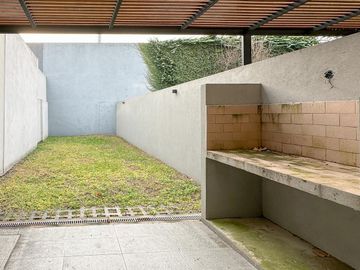 Venta - Triplex - 4 Ambientes - 215m2 - Florida - Vicente López