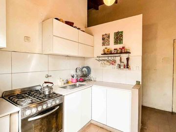 Casa en venta - 4 Dormitorios 2 Baños - 500Mts2 - City Bell