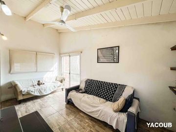 Casa en venta - 4 Dormitorios 2 Baños - 500Mts2 - City Bell