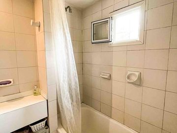 Casa en venta - 4 Dormitorios 2 Baños - 500Mts2 - City Bell