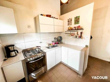 Casa en venta - 4 Dormitorios 2 Baños - 500Mts2 - City Bell