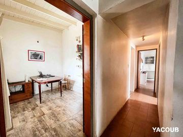 Casa en venta - 4 Dormitorios 2 Baños - 500Mts2 - City Bell