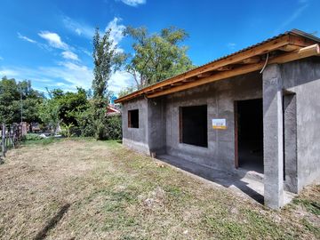 Venta Casa en obra en Las Tapias, Traslasierra. Escritura y Servicios