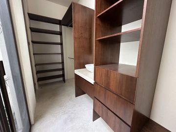 Casa remodelada en venta en el Barrio de Santiago, Mérida, Yucatán