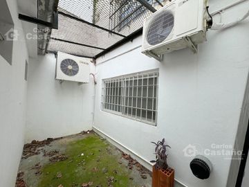 Impecable Galpon/Deposito de 200m2 en Venta