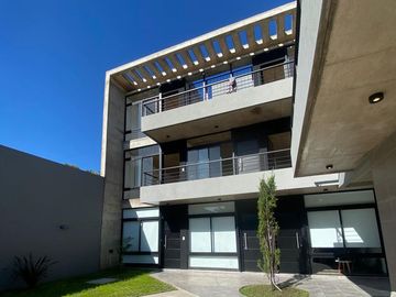 Departamento 2 ambientes en venta en Castelar norte apto crédito