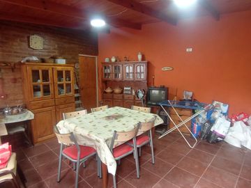 Casa en venta con Gas Natural y ubicación comercial, Las Tapias, Traslasierra