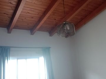 Casa en venta con Gas Natural y ubicación comercial, Las Tapias, Traslasierra