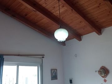Casa en venta con Gas Natural y ubicación comercial, Las Tapias, Traslasierra