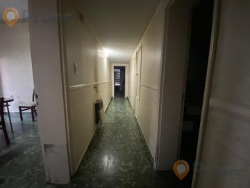 VENTA CHALET DE 4 DORMITORIOS CON 1.000M2 A RECICLAR