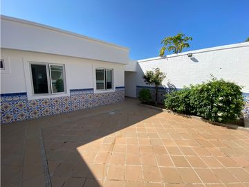 SE VENDE CASA DE 5 HABITACIONES EN SECTOR JARDIN, SANTA MARTA