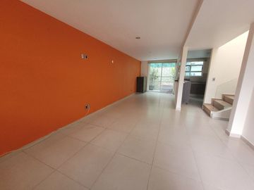 Casa en venta en Villas de San Mateo , 3 recamaras  con patio.