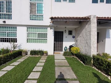 Casa en venta en Villas de San Mateo , 3 recamaras  con patio.