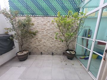 Casa en venta en Villas de San Mateo , 3 recamaras  con patio.