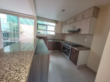 Casa en venta en Villas de San Mateo , 3 recamaras  con patio.