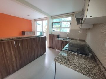 Casa en venta en Villas de San Mateo , 3 recamaras  con patio.