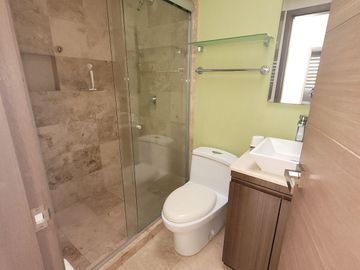Casa en venta en Villas de San Mateo , 3 recamaras  con patio.