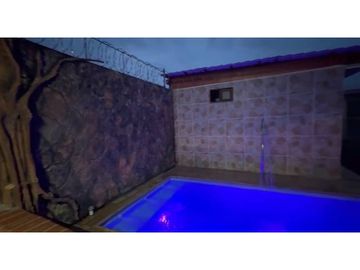 Casa campestre con piscina en venta - Santa Elena El Cerrito Valle