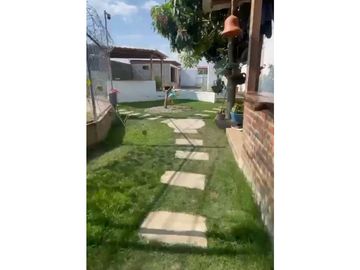 Casa campestre con piscina en venta - Santa Elena El Cerrito Valle