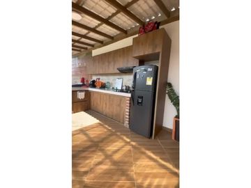 Casa campestre con piscina en venta - Santa Elena El Cerrito Valle