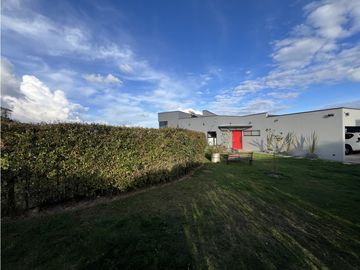 CASA EN VENTA EN ENVIGADO ALTO DEL ESCOBERO