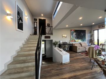 CASA EN VENTA EN ENVIGADO ALTO DEL ESCOBERO