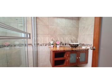 Se Vende Hermosa Casa en Altos del Maria COD. 448----