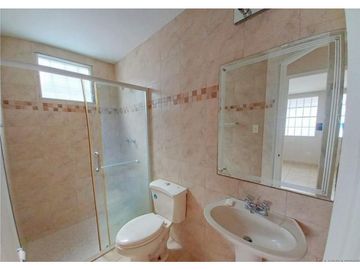 COD06 Casa en venta - Brisas del Golf Arraiján (en esquina)
