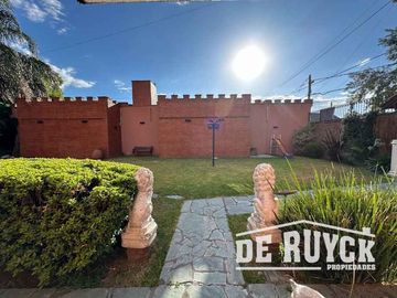 Chalet en venta en Quilmes Oeste