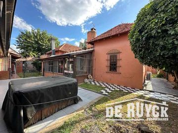 Chalet en venta en Quilmes Oeste