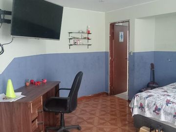 IMPONENTE CASA EN ATE VITARTE