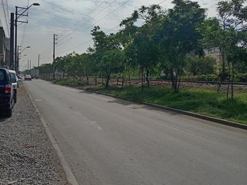 IMPONENTE CASA EN ATE VITARTE