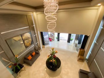 DEPARTAMENTO EN VENTA, LOMAS COUNTRY CLUB, VIGILANCIA, AMENIDADES.