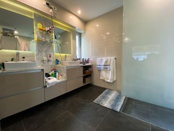 DEPARTAMENTO EN VENTA, LOMAS COUNTRY CLUB, VIGILANCIA, AMENIDADES.