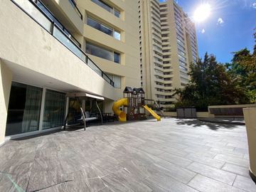 DEPARTAMENTO EN VENTA, LOMAS COUNTRY CLUB, VIGILANCIA, AMENIDADES.