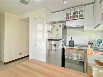 Departamento en Venta en Depto 1 cuadra futura línea 8, 2D2B