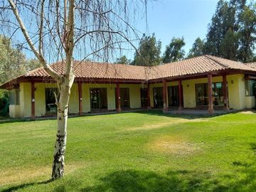 Casa en Venta en Av Chicureo con El Abla 3