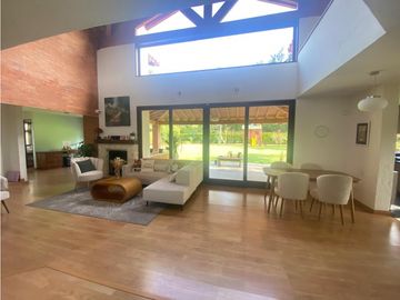 Casa campestre Llanogrande