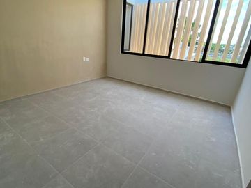 Casa en Venta de 4 Rec. en Residencial Roció Country Living, Mérida Yucatán.