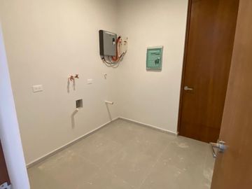 Casa en Venta de 4 Rec. en Residencial Roció Country Living, Mérida Yucatán.