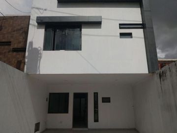 Venta de casa en La Providencia Tonalá