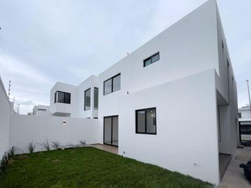 CASA EN VENTA EN LOMAS DEL DORADO,  BOCA DEL RIO ACRUZ