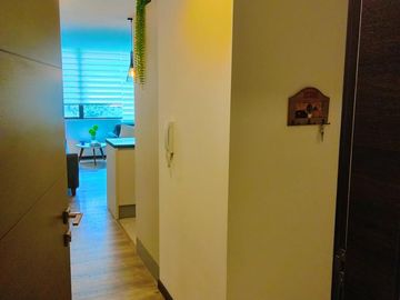 Suite en venta en República del Salvador: ubicación estratégica por solo $110k