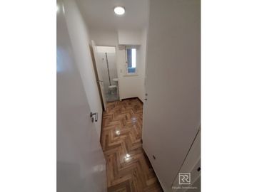 VENTA DEPARTAMENTO 2 AMBIENTES C/ DEPENDENCIA